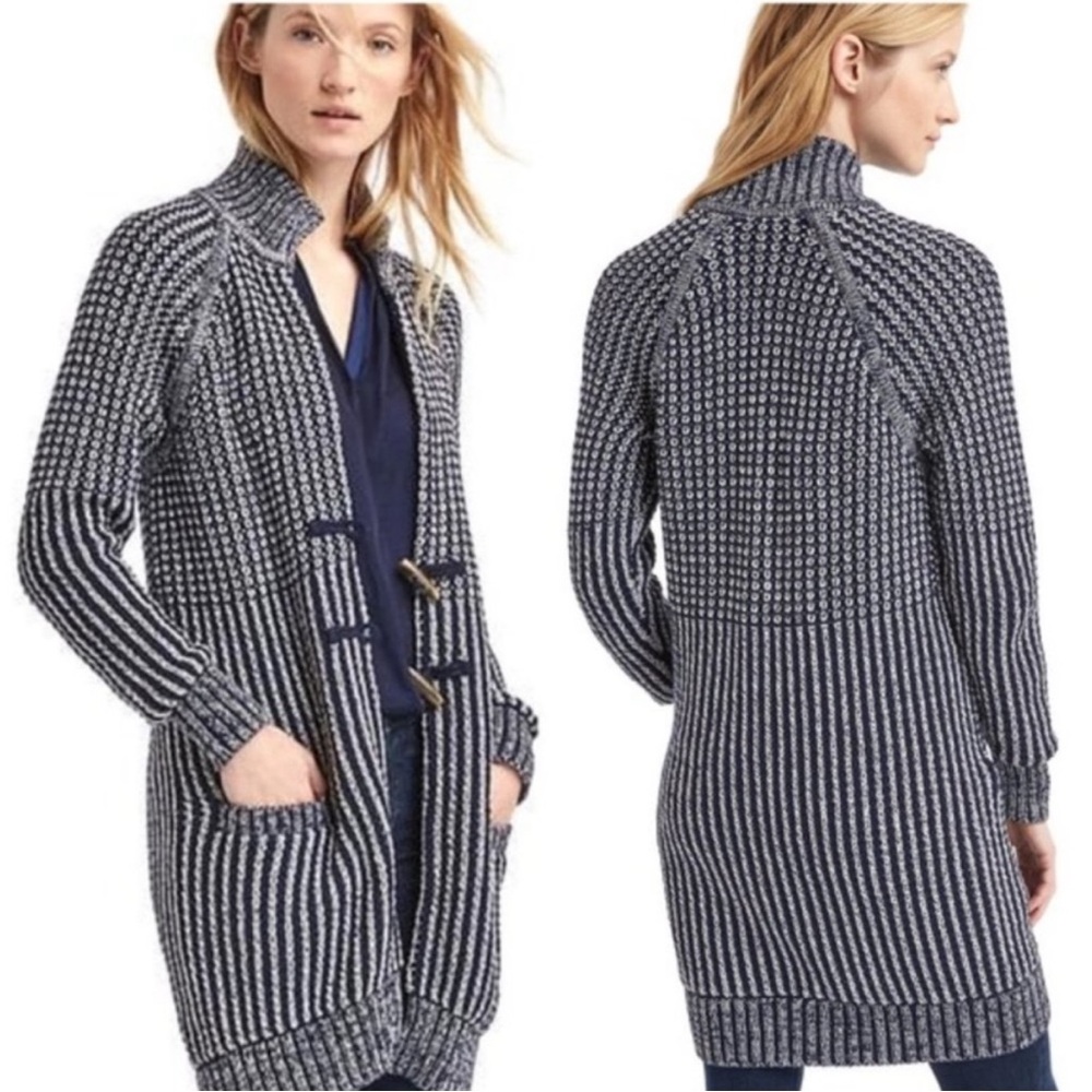GAP Navy and White Knit Cardigan